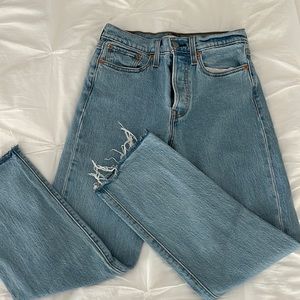 Cropped levis